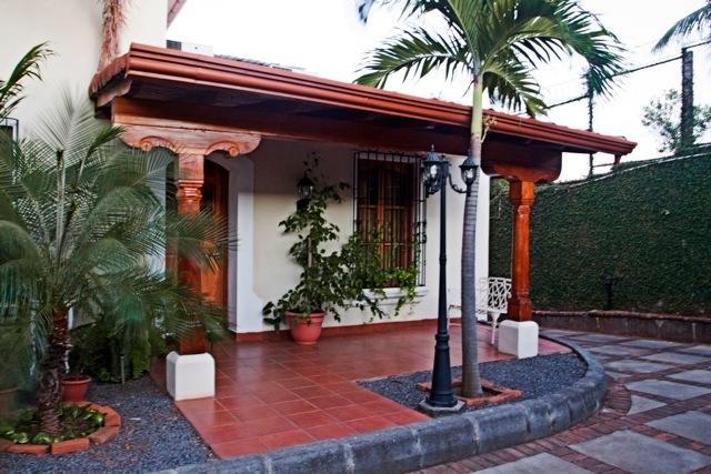 Altos De Fontana Hotel Managua Ruang foto