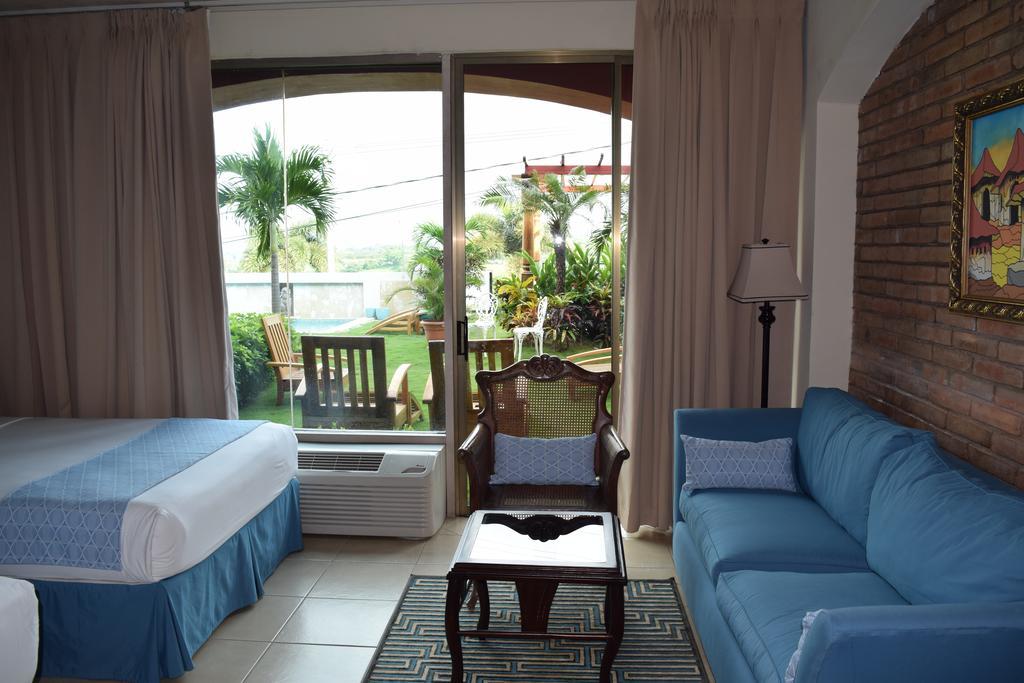 Altos De Fontana Hotel Managua Bagian luar foto