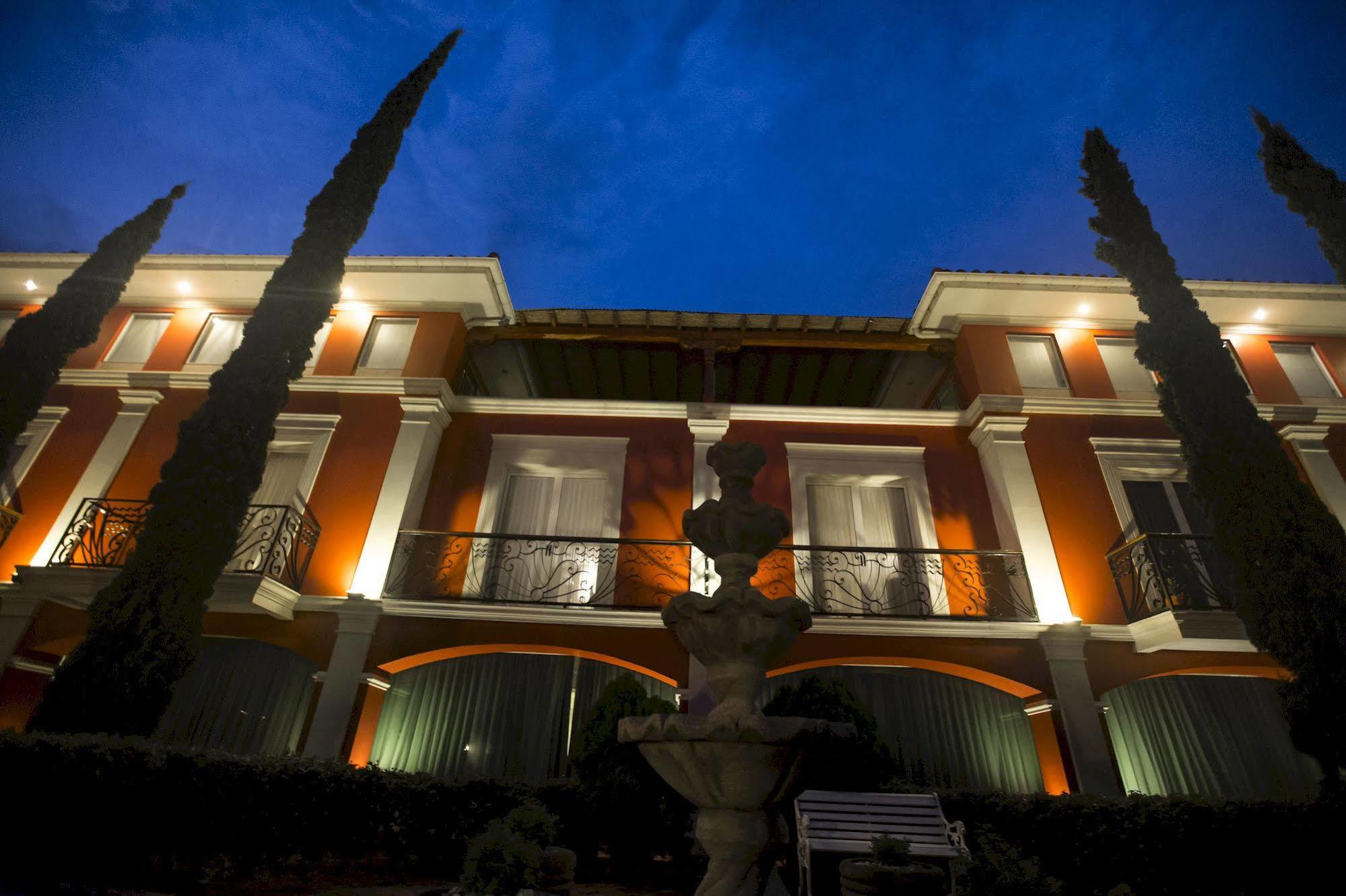 Altos De Fontana Hotel Managua Bagian luar foto