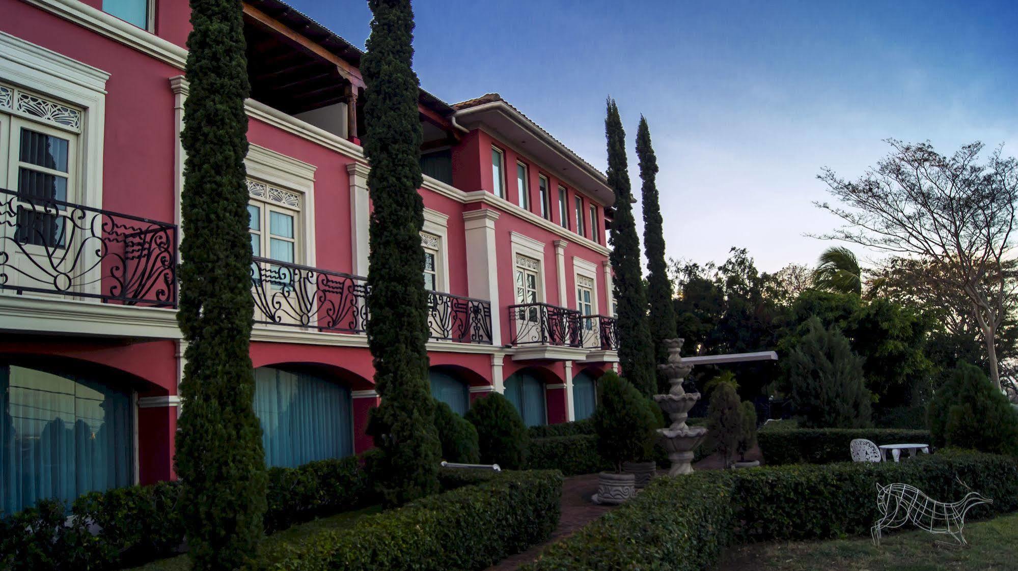 Altos De Fontana Hotel Managua Bagian luar foto