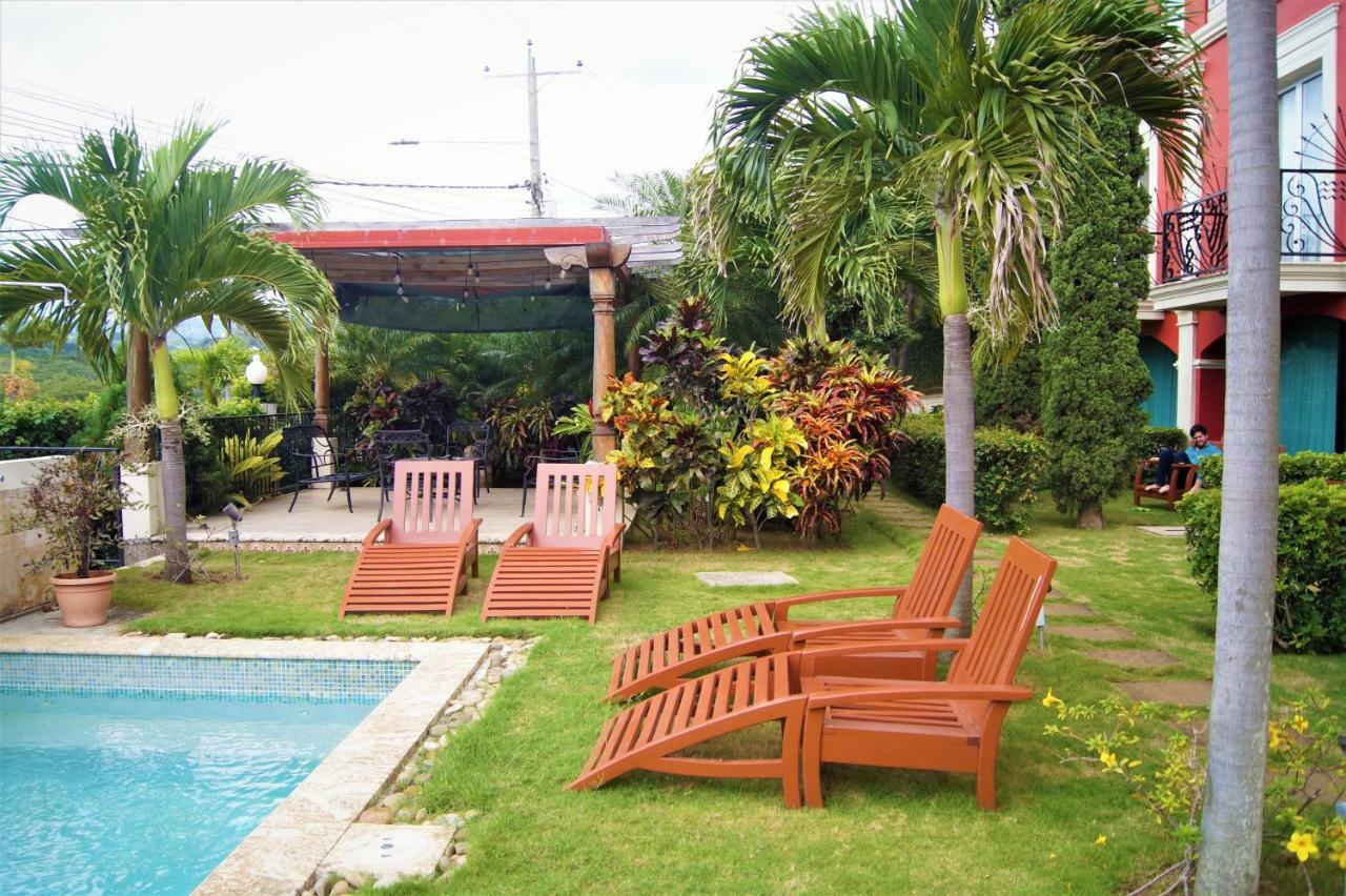 Altos De Fontana Hotel Managua Bagian luar foto