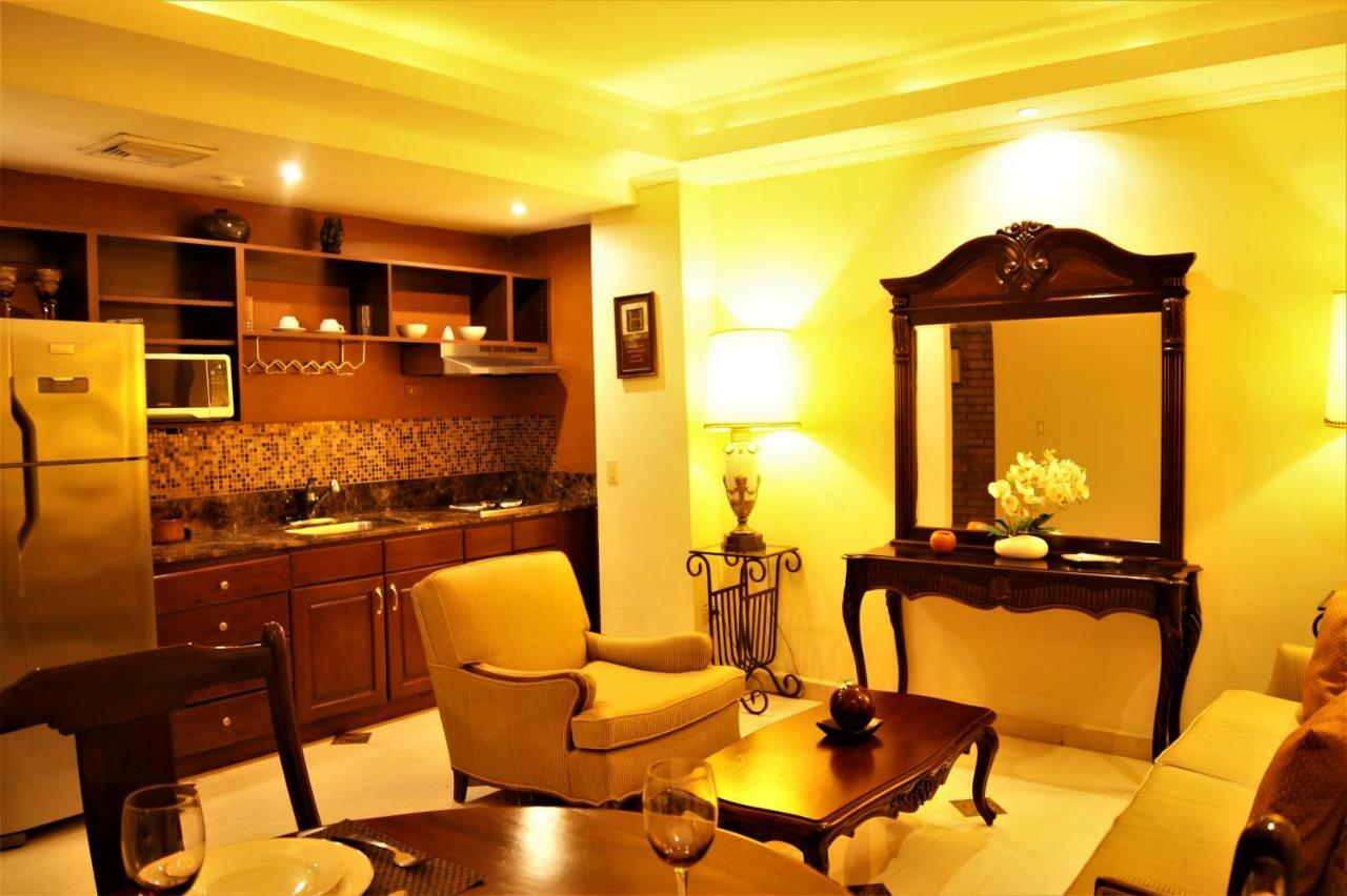 Altos De Fontana Hotel Managua Bagian luar foto